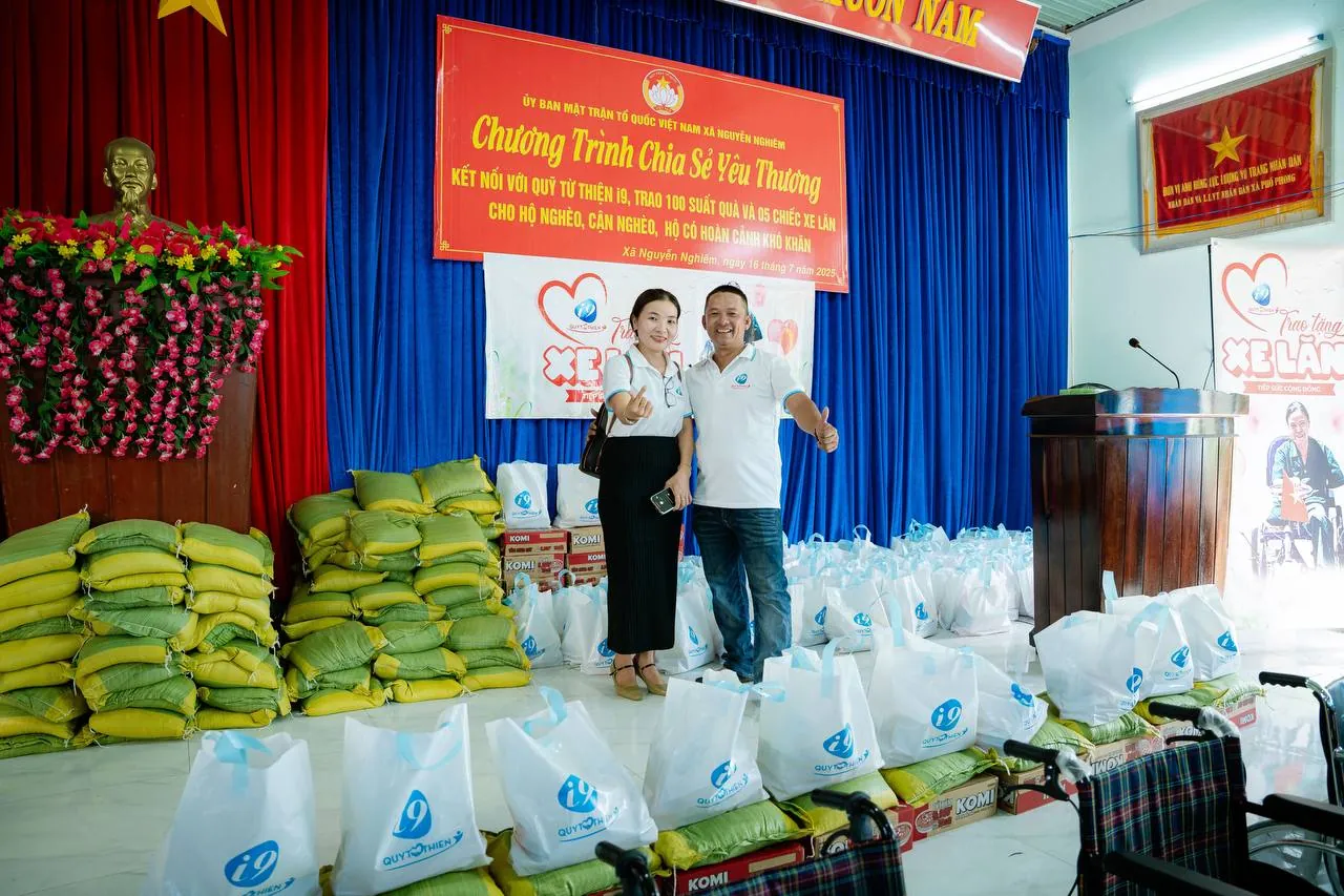 Đội ngũ hỗ trợ khách hàng chuyên nghiệp của 8kbet 456